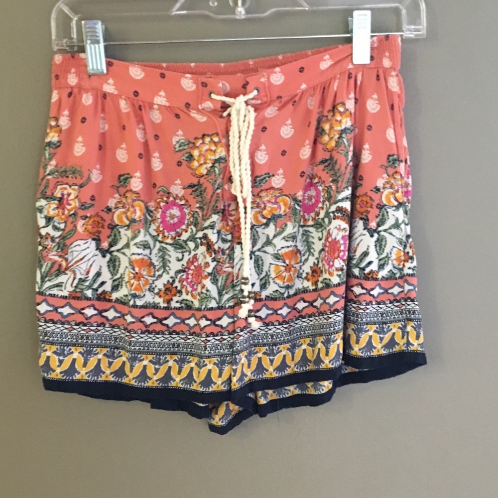 Flowy Pattern Shorts